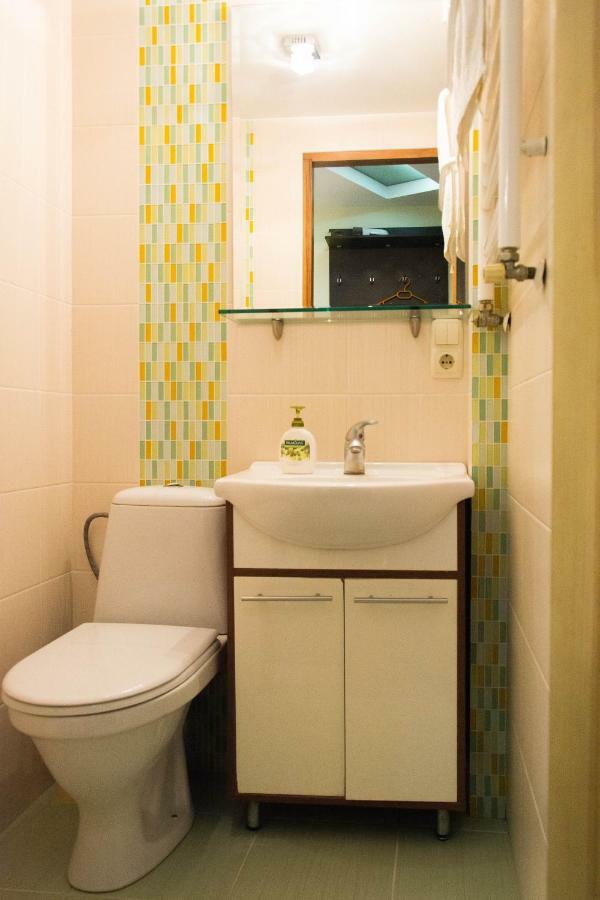 Apartment For Rent On Deribasovskaya Street オデッサ エクステリア 写真